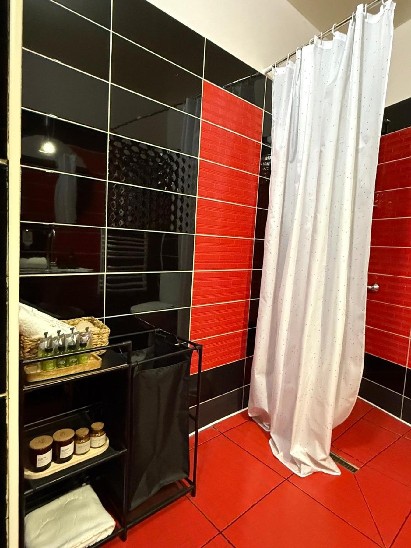 Avangard LChin*M Apartment Lviv Buitenkant foto