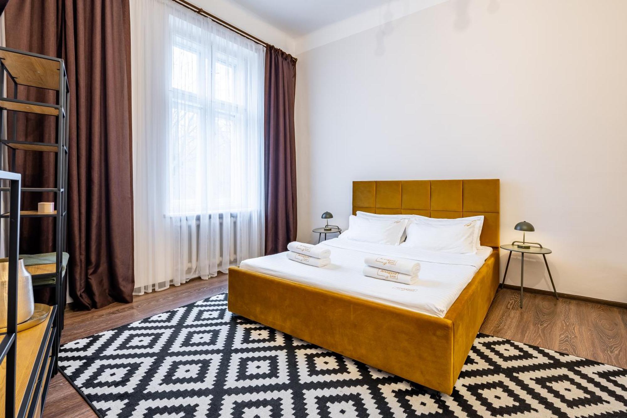 Avangard LChin*M Apartment Lviv Buitenkant foto